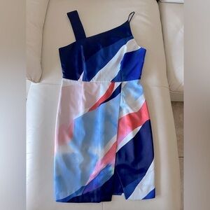 FINDERS Keepers: Diving Under Dress in Glacier